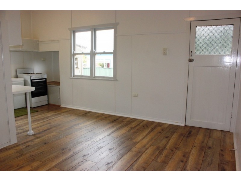 1/2 Katherine Street, North Toowoomba QLD 4350