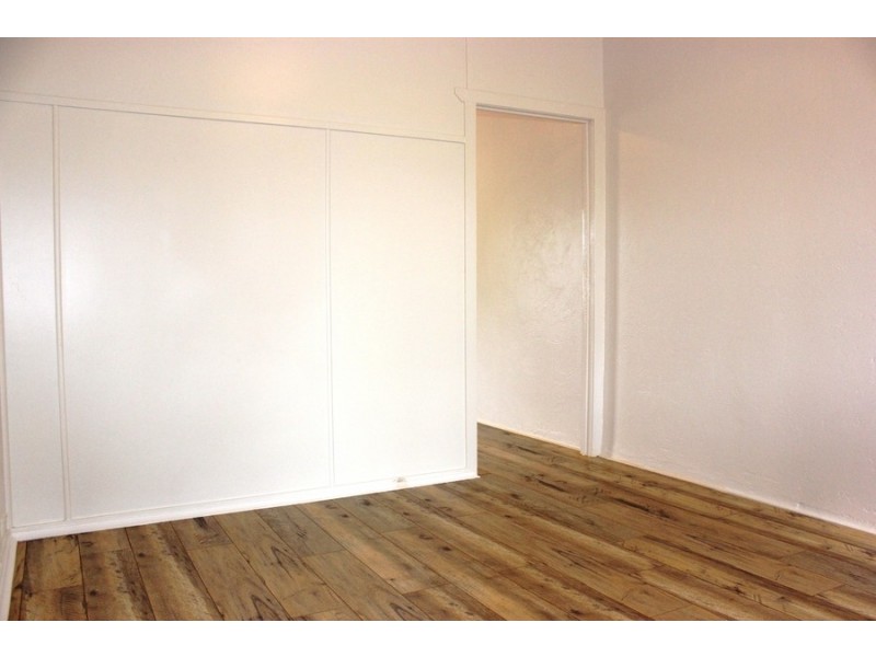 1/2 Katherine Street, North Toowoomba QLD 4350