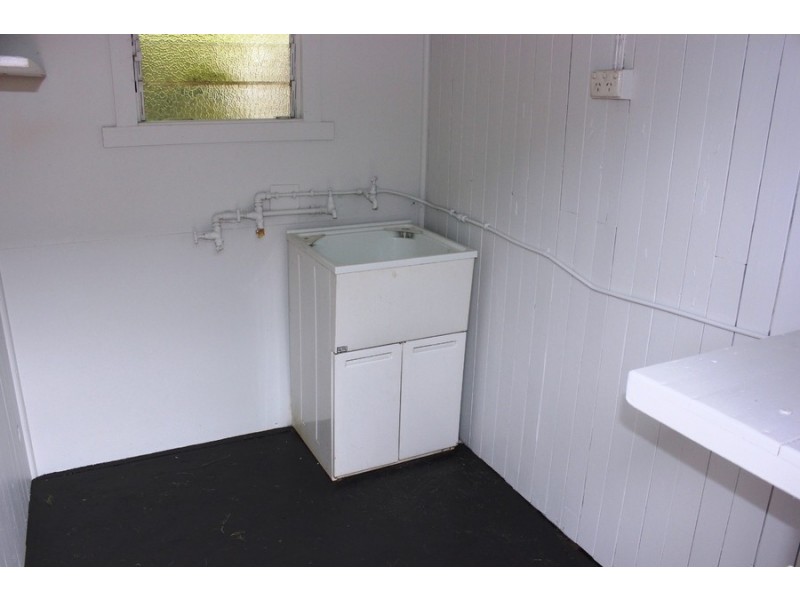 1/2 Katherine Street, North Toowoomba QLD 4350