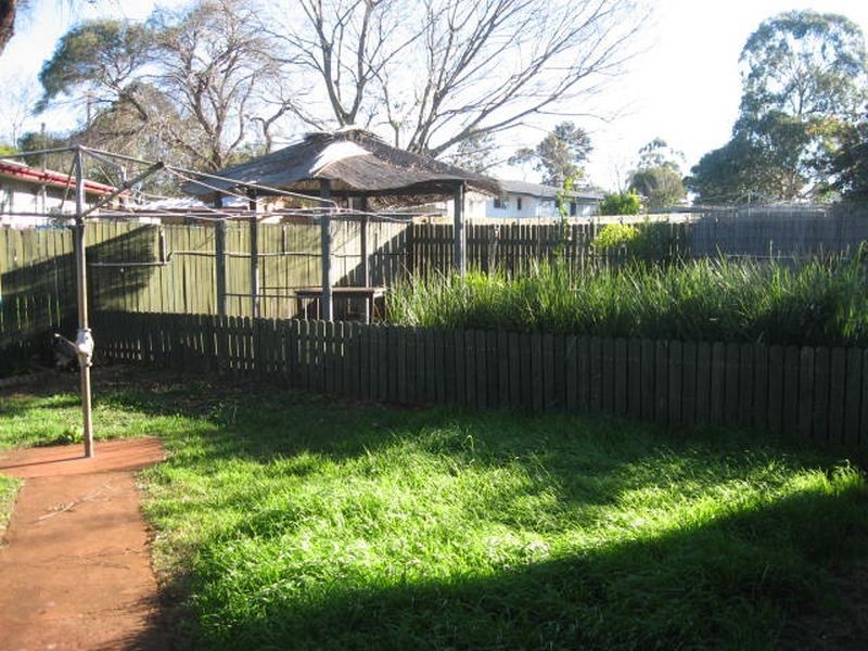 6 Dignan Street, Harristown, Toowoomba QLD 4350