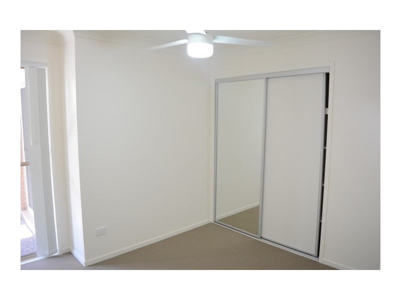 10/98 Main Street, Westbrook QLD 4350