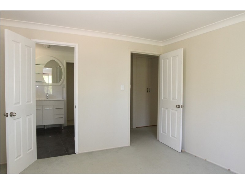 19 Bayley Street, Pittsworth QLD 4356