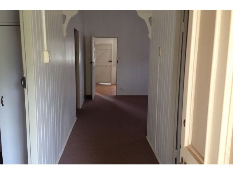 31 Collins Street, North Toowoomba QLD 4350