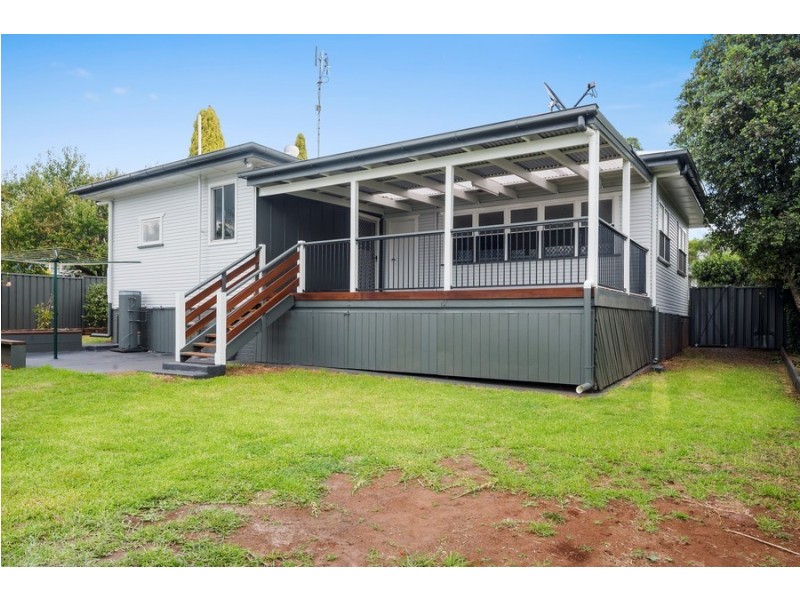 34 Leichhardt Street, Centenary Heights QLD 4350