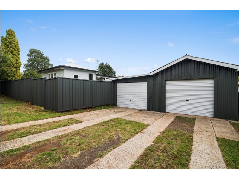 34 Leichhardt Street, Centenary Heights QLD 4350