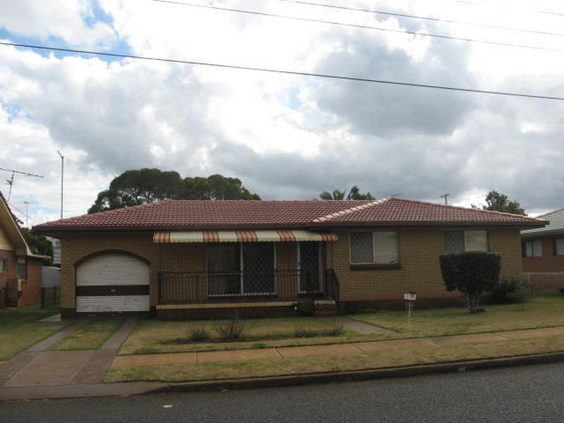 23 Sampson Street, WILSONTON, Toowoomba QLD 4350