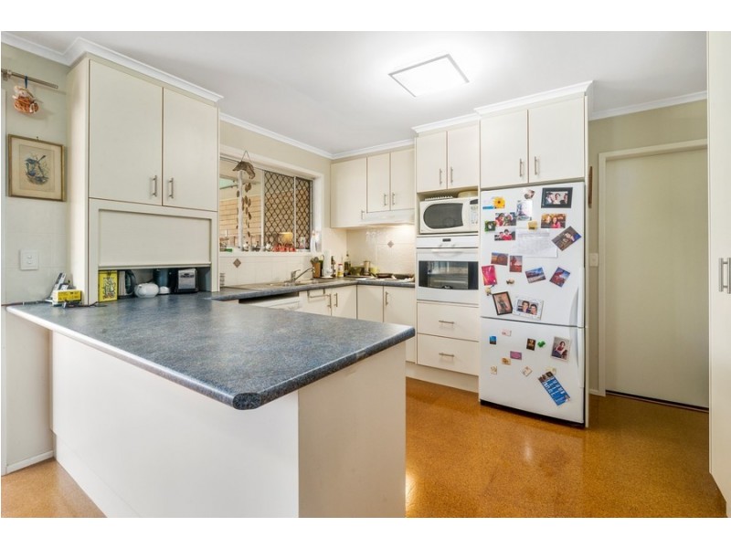 20 Chilla Street, Harristown QLD 4350