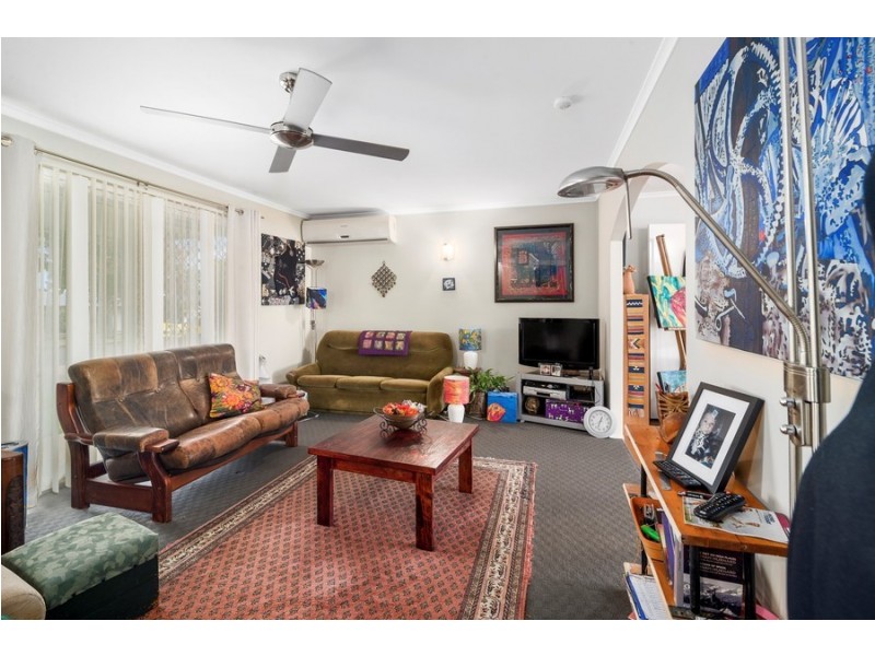 20 Chilla Street, Harristown QLD 4350