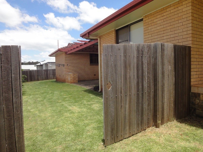 318 Ramsay Street, Middle Ridge QLD 4350