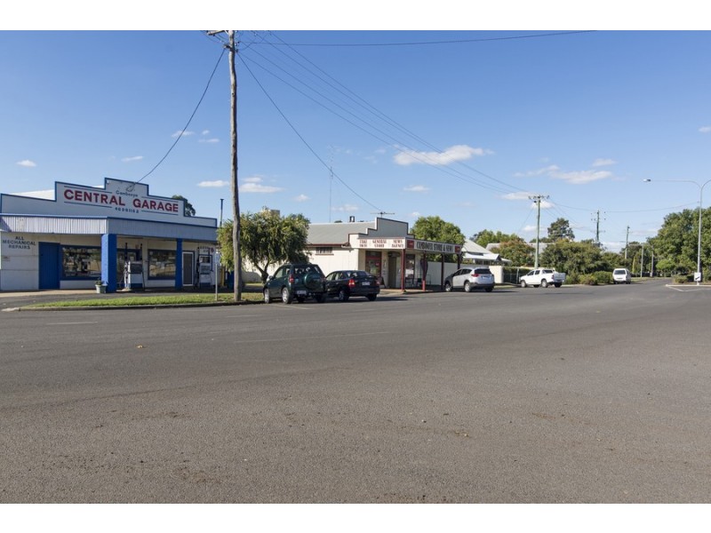 50 William Street, Cambooya QLD 4358