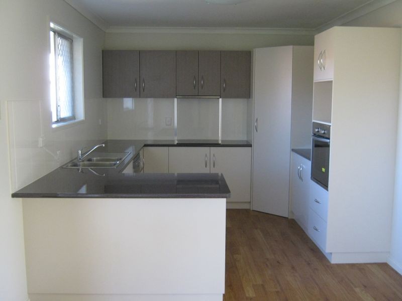 2/38 Paradise Street, Kearneys Spring QLD 4350