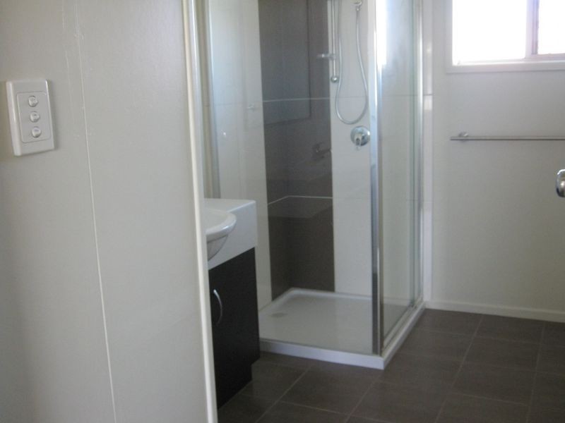 2/38 Paradise Street, Kearneys Spring QLD 4350