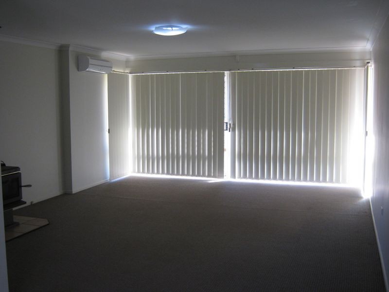 2/38 Paradise Street, Kearneys Spring QLD 4350