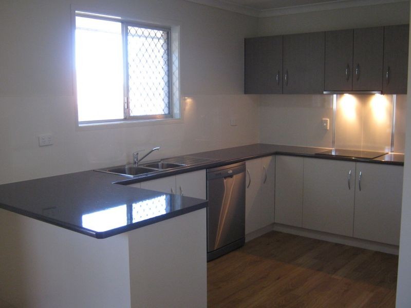 2/38 Paradise Street, Kearneys Spring QLD 4350