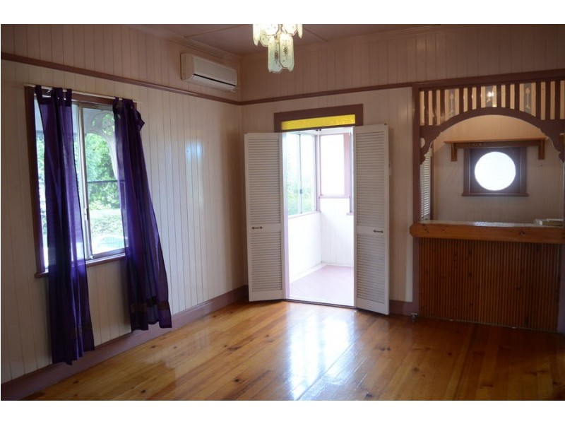 207 Long Street, South Toowoomba QLD 4350