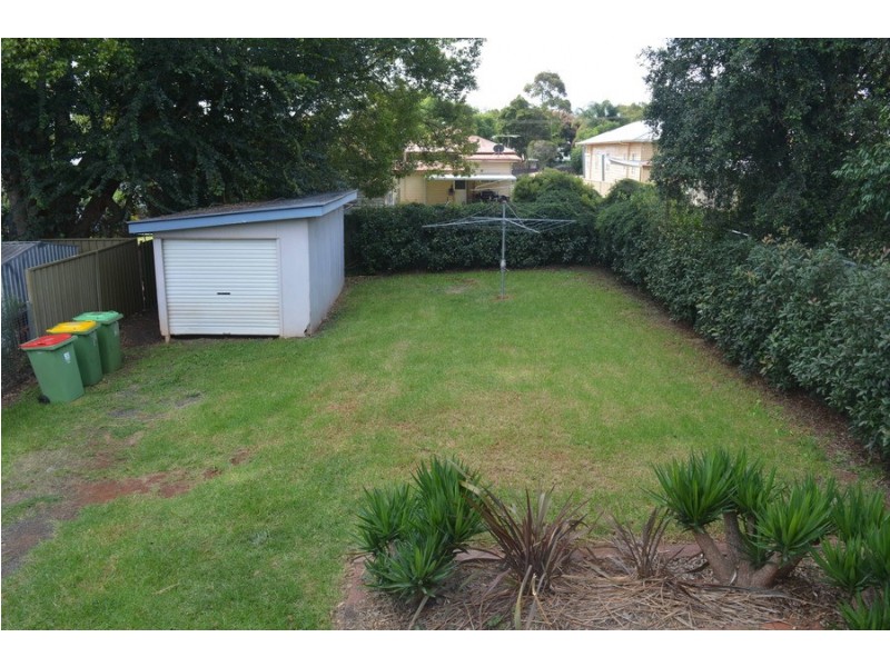207 Long Street, South Toowoomba QLD 4350