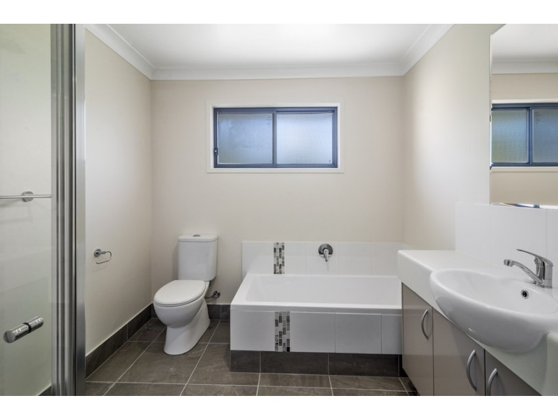 1/7 Colvin Street, Drayton QLD 4350