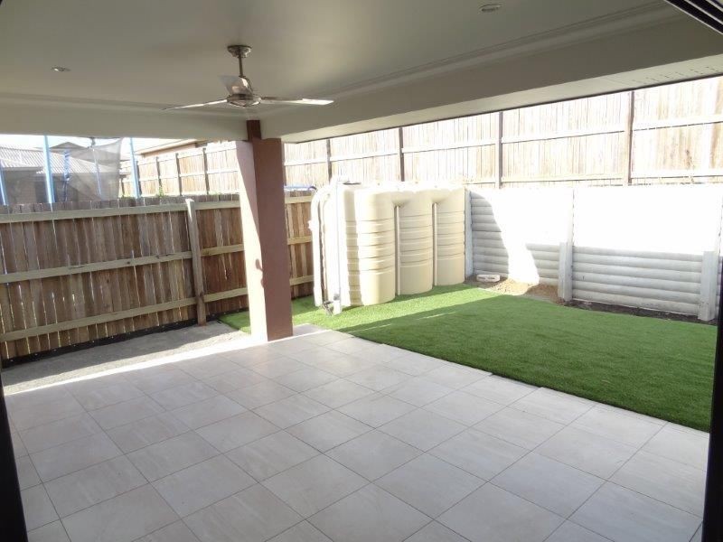 2/42 Woleebee Drive, Glenvale QLD 4350