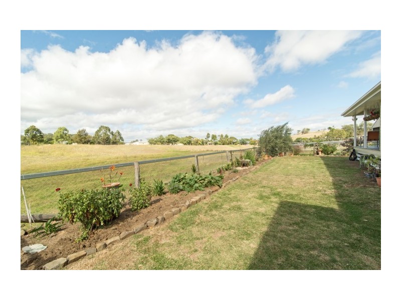 12775 New England Highway, Hodgson Vale QLD 4352