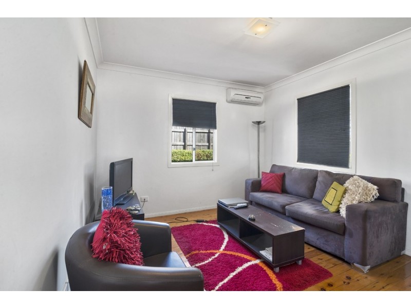 1/4A Rose Street, Wilsonton QLD 4350
