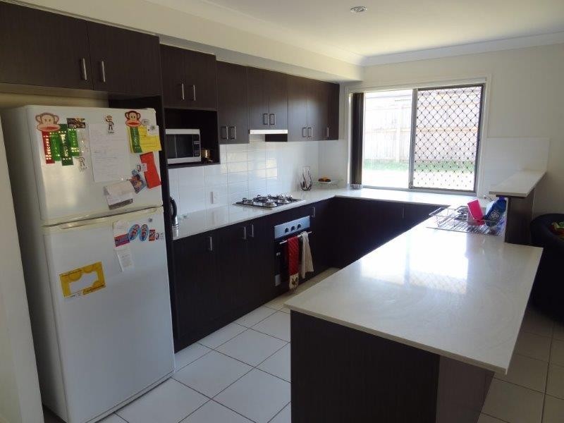 5 Goshawk Drive, Kleinton QLD 4352