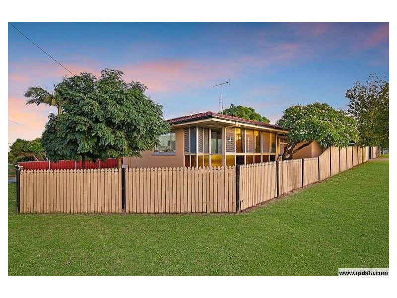8 Tomkinson Street, Wilsonton QLD 4350