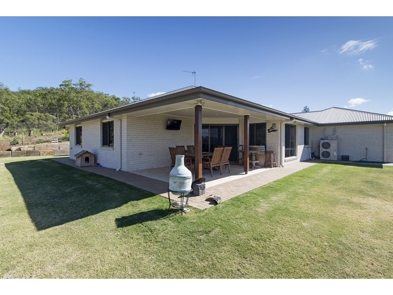 5 Pepperwood Place, Withcott QLD 4352