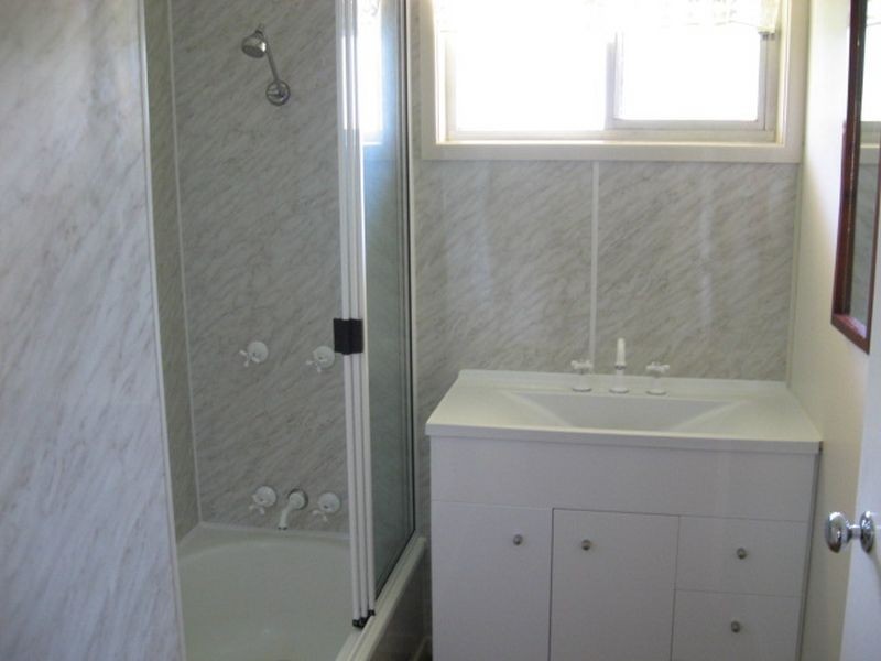 33 Obst Street, Harristown QLD 4350