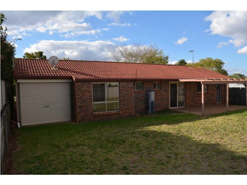 16 Jenna Court, Kearneys Spring QLD 4350