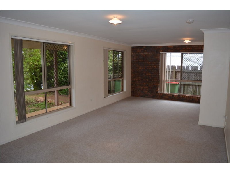 16 Jenna Court, Kearneys Spring QLD 4350