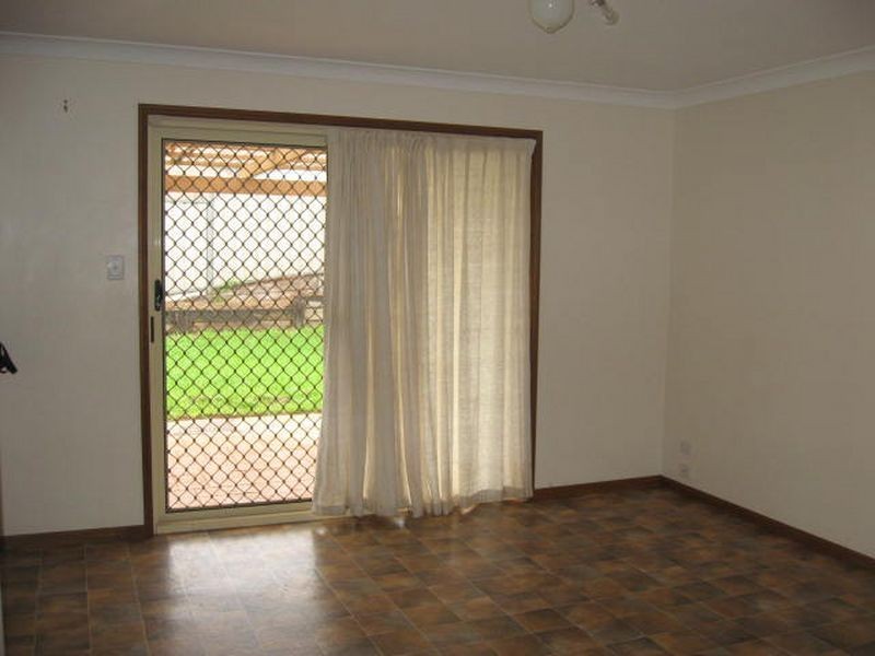 4 Dandelion Drive MIDDLE RIDGE, Toowoomba QLD 4350