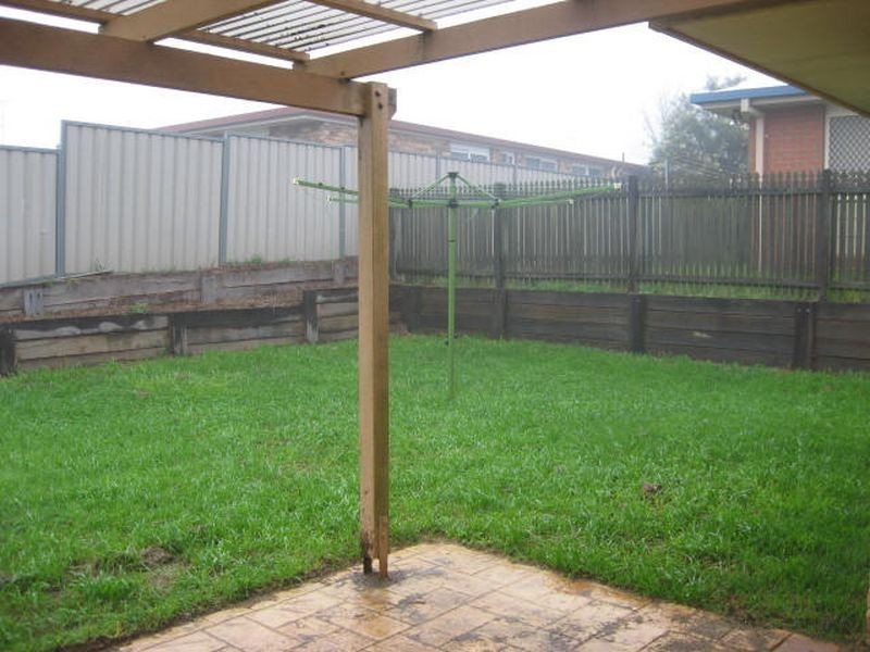 4 Dandelion Drive MIDDLE RIDGE, Toowoomba QLD 4350
