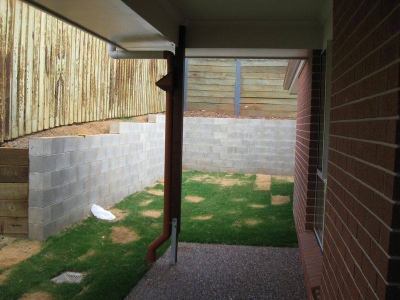 1/88a Hogg Street, Rockville QLD 4350