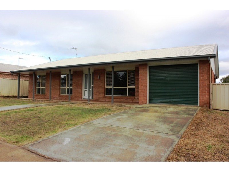 150 Glenvale Road, Glenvale QLD 4350