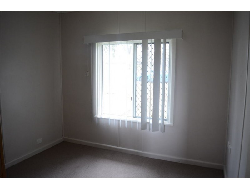 35 O’Quinn Street, Harristown QLD 4350