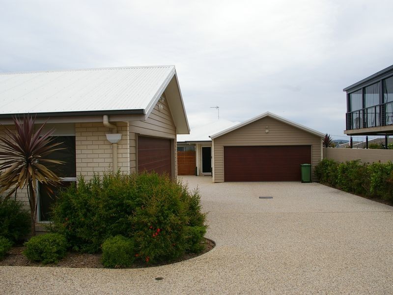 2/346 North Street, Wilsonton QLD 4350