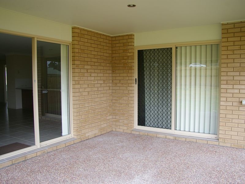 13 Sandalwood Drive, Glenvale QLD 4350