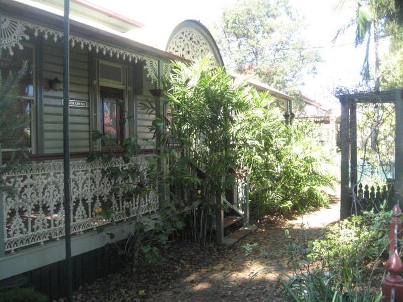 8 Boulton Terrace, Toowoomba City QLD 4350