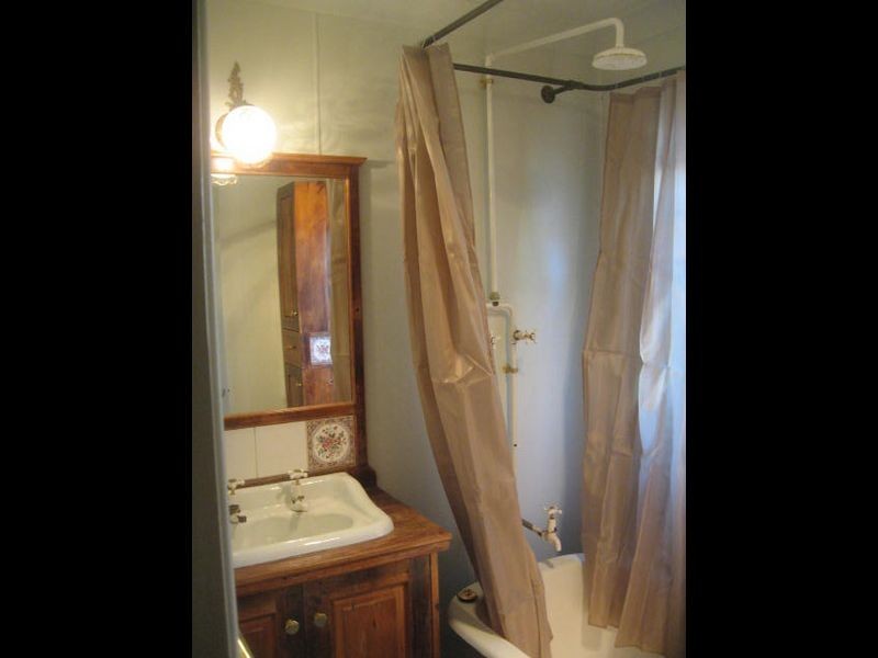 8 Boulton Terrace, Toowoomba City QLD 4350