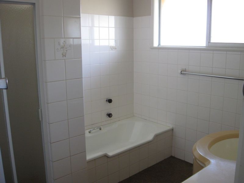 8 Geoffrey Street, East Toowoomba QLD 4350