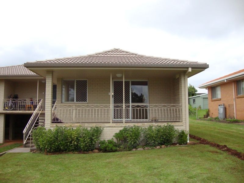 2/24 Wentworth Street, CENTENARY HE, Toowoomba QLD 4350