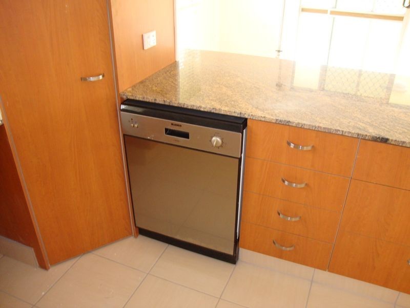 2/24 Wentworth Street, CENTENARY HE, Toowoomba QLD 4350