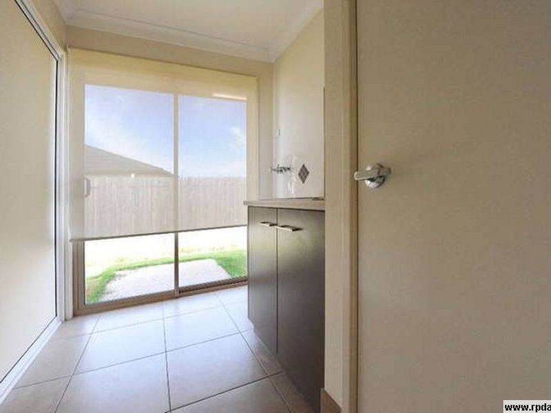 5 Moorina Drive, Harristown QLD 4350