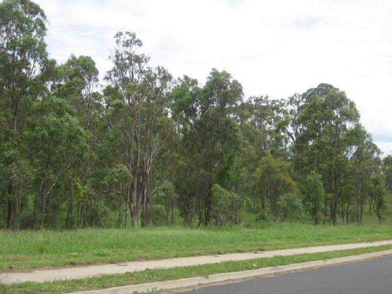 5 Moorina Drive, Harristown QLD 4350