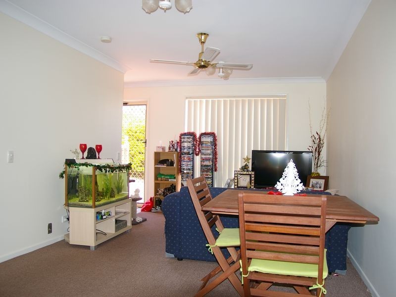 4/33 Helen Street, Newtown QLD 4350