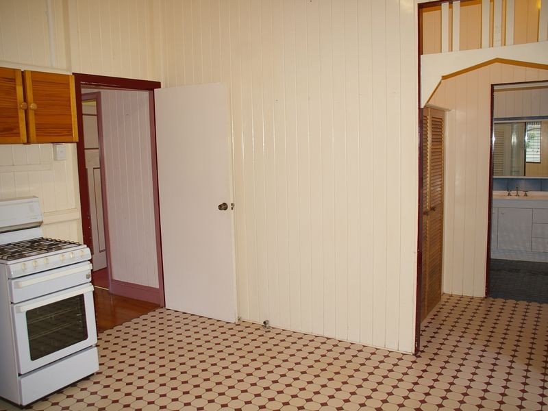 207 Long Street, South Toowoomba QLD 4350