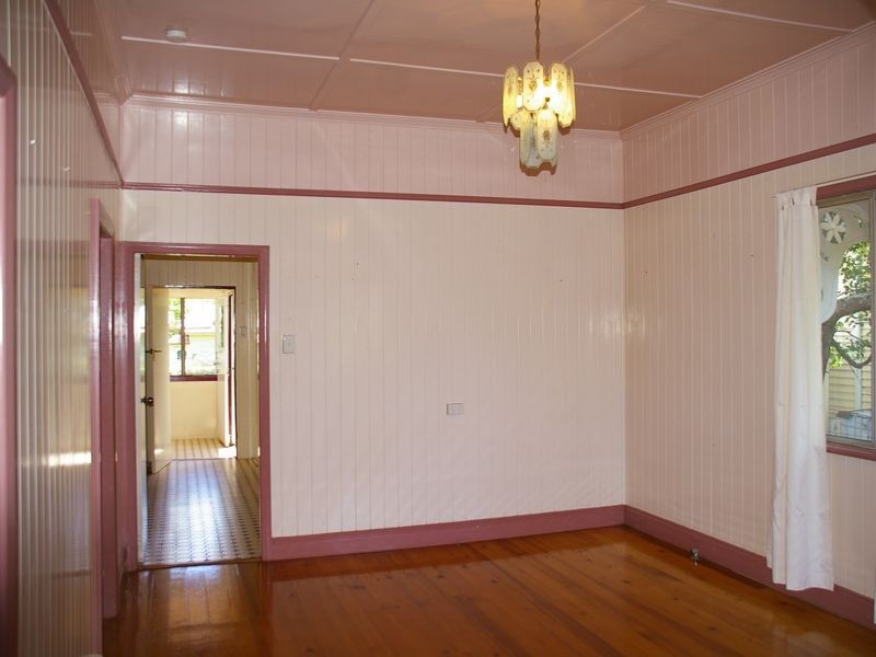 207 Long Street, South Toowoomba QLD 4350