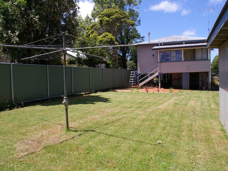 207 Long Street, South Toowoomba QLD 4350