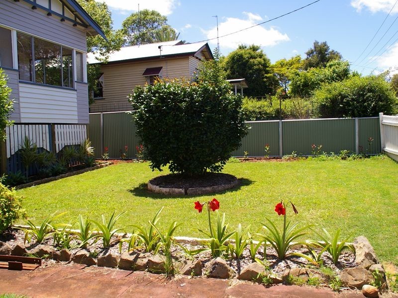 207 Long Street, South Toowoomba QLD 4350