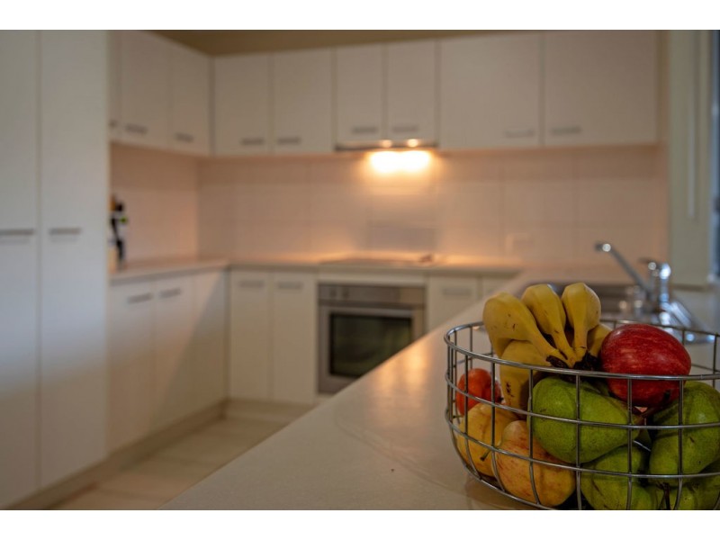 4 Barwick Court, Wilsonton Heights QLD 4350